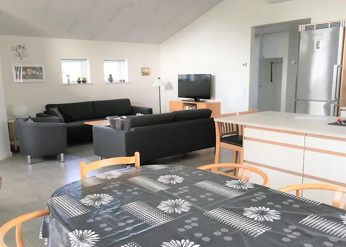 Дом отдыха Stacey - 800m From The Sea By Interhome Oksbol (Syddanmark)